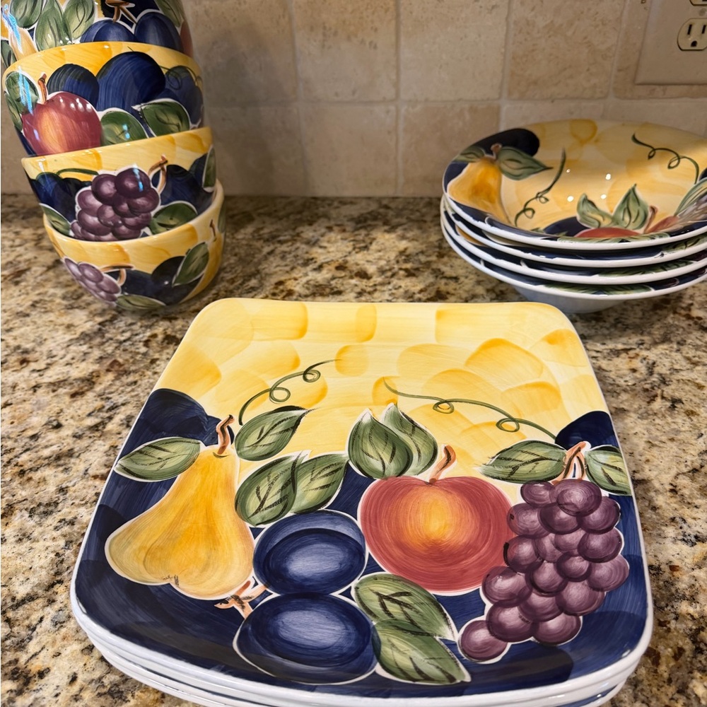 Hand-Painted Fruit Ceramic Dinner Plates in Yellow and Navy